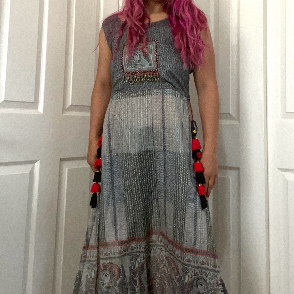 India Boutique Gray Sleeveless Crew Neck Maxi Front Top